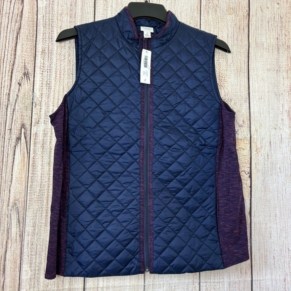 Weekends By Chicos Womens Quilted Lightweight Vest size 2 or Large - Picture 2 of 9